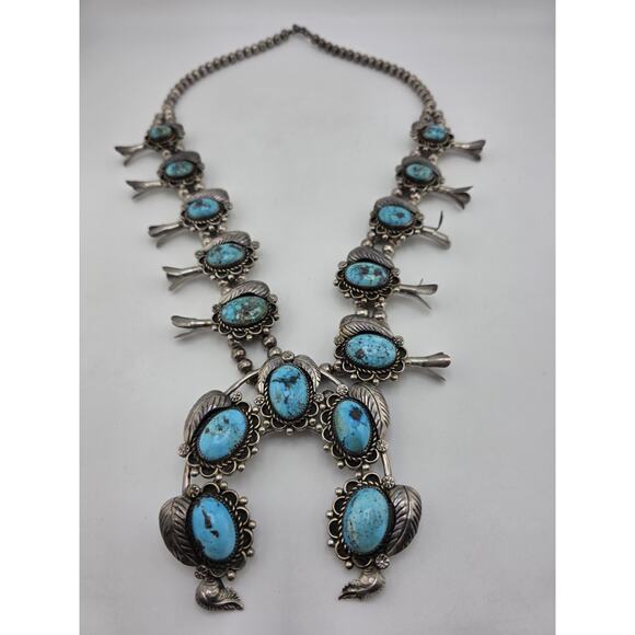 Early Navajo Indian KINGMAN Turquoise Sterling Silver Squash Blossom Necklace - Picture 4 of 16